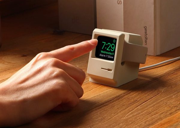 Product Of The Week: Cute Retro Apple Watch Stands