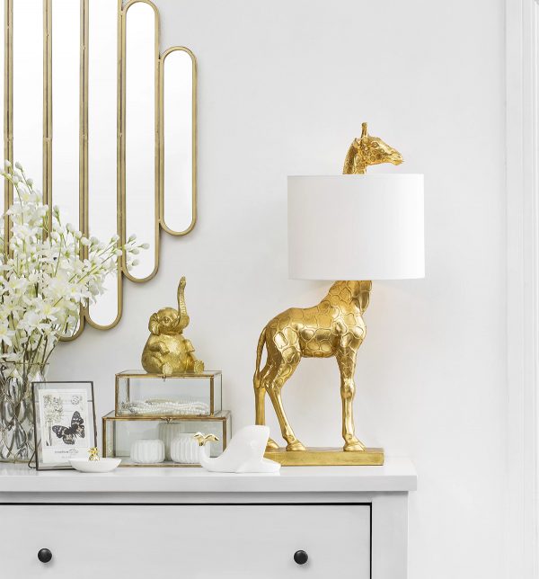 Product Of The Week: A Cute Golden Giraffe Lamp