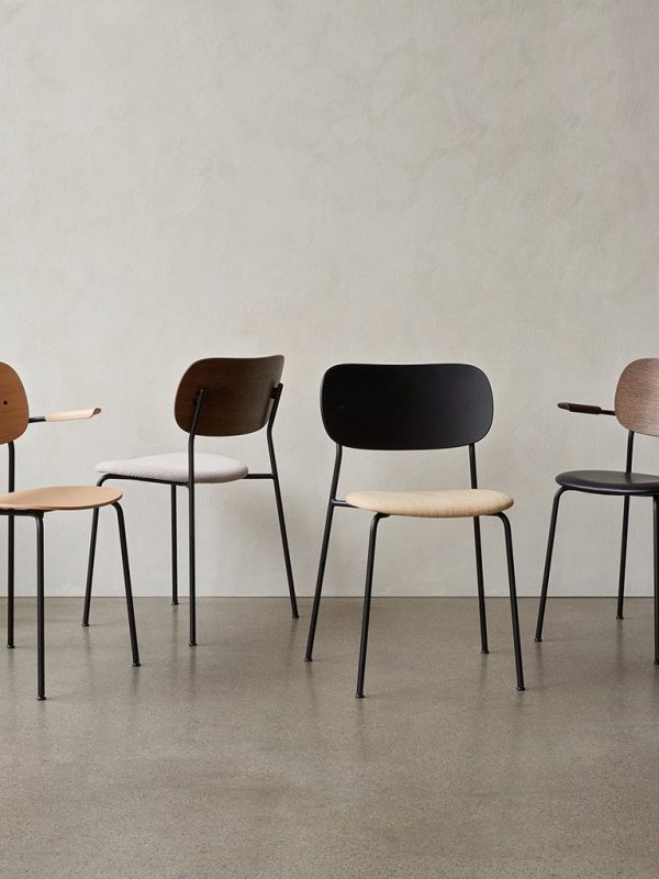 51 Side Chairs with Versatile Placement Possibilities