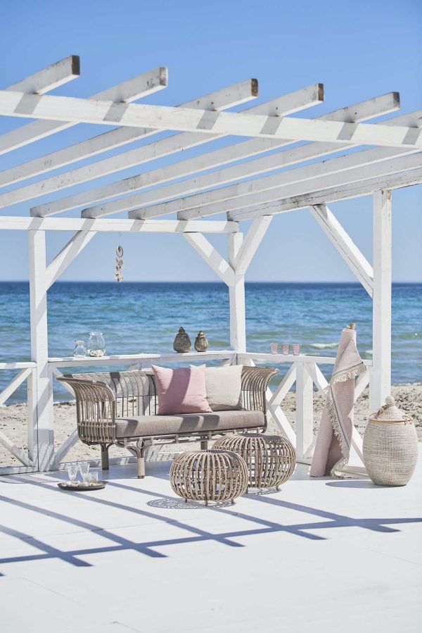 51 Outdoor Sofas That Will Make You Want to Lounge Forever