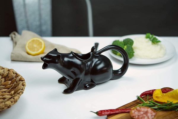 Product Of The Week: The Puking Cat Gravy Boat