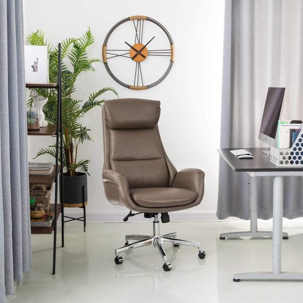 Modern Style Leather  Executive Office Chair Ergonomic comfort for daily use 