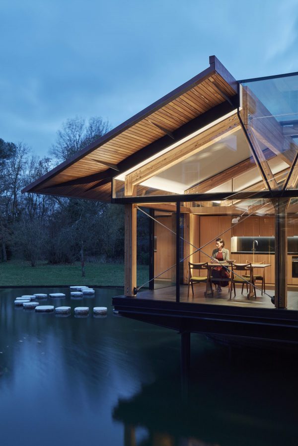 Incredible Flood-Proof House Built Over A Private Lake