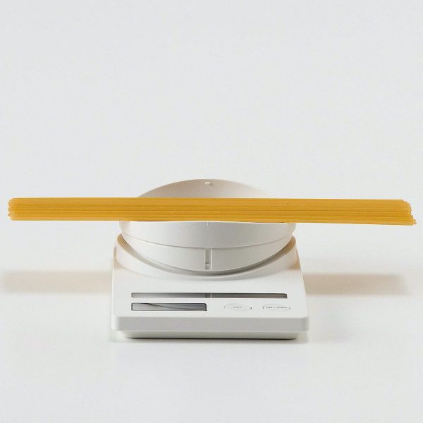Product Of The Week: A Minimalist Solar Kitchen Scale