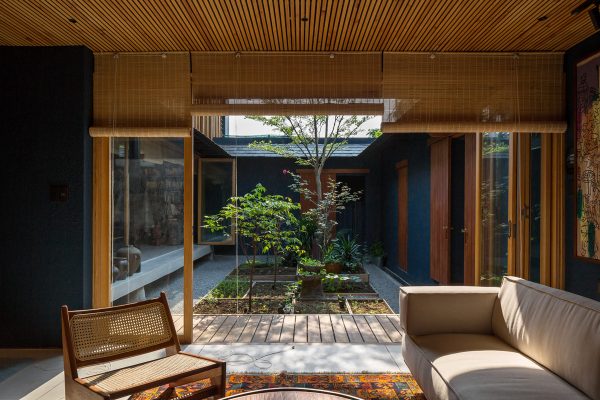 A Tranquil Vietnamese House With A Courtyard