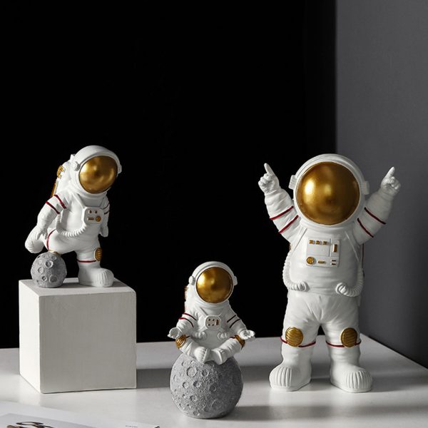 Product Of The Week: Cute And Quirky Astronaut Figurines