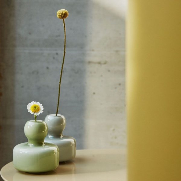 3 Ceramic Mini Bud Vase on 3 stilts