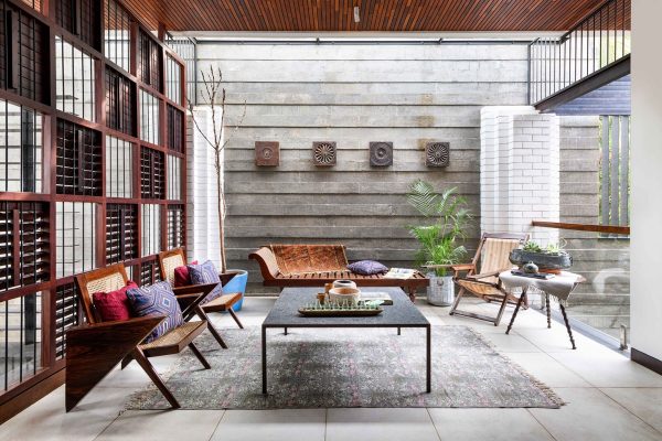 Modern Indian House With A Beautiful Indoor Pond [Video]