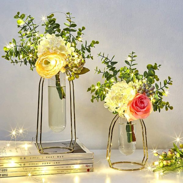 Product Of The Week: Flower Vases With A Gold Geometric Frame