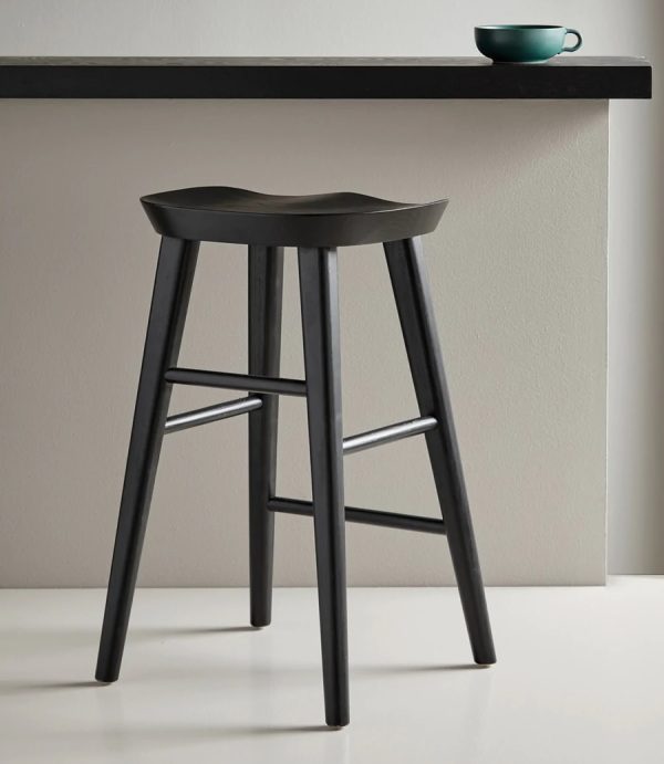 51 Black Bar Stools that Look Great with Any Decor Style