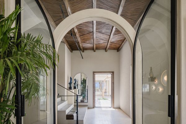 Fresh Home Design With Interior Arches