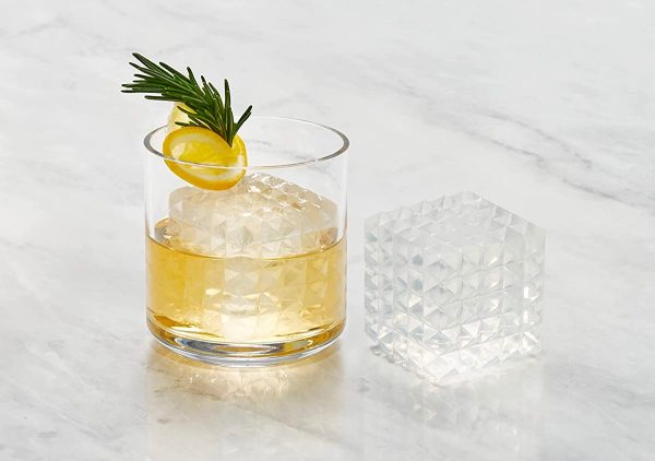 Product Of The Week: Beautiful Patterned Ice Molds