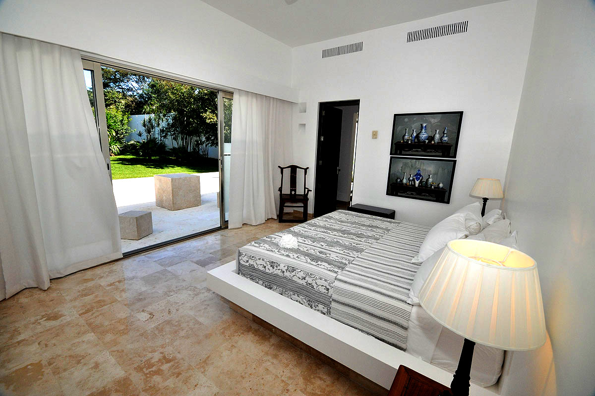 | casachina blanca bedroom-courtyardInterior Design Ideas.