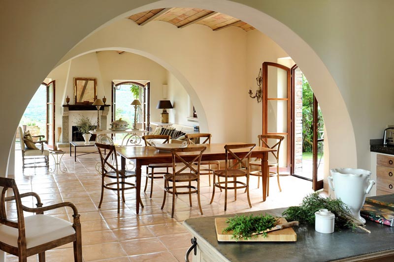 Col Delle Noci Italian Villa Rustic Dining Room Interior Design Ideas - Rustic Italian Decorating Ideas
