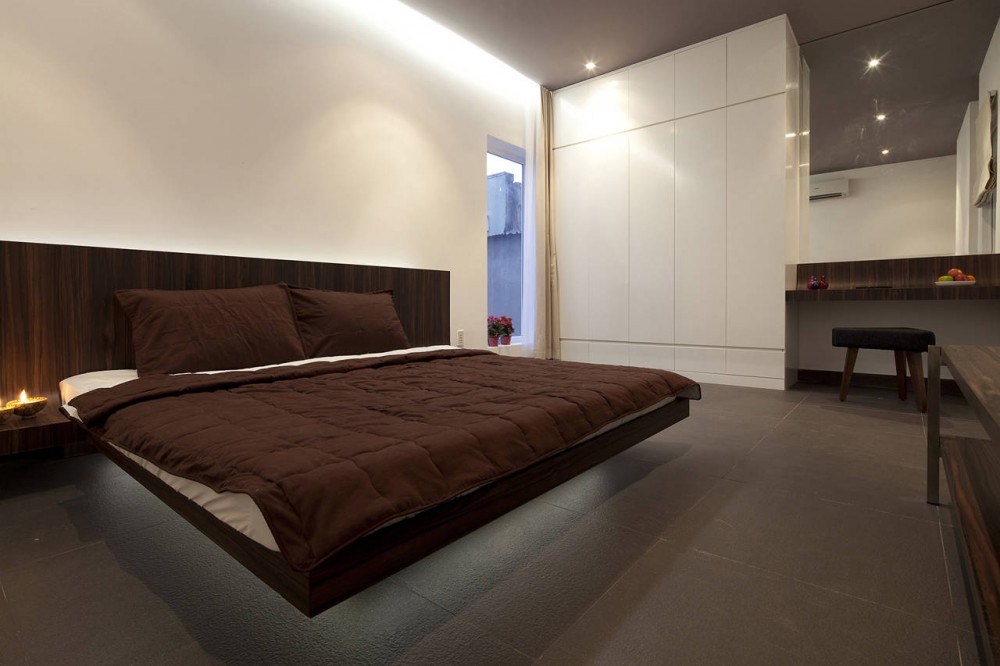 brown modern bedroom | 2019 color trends