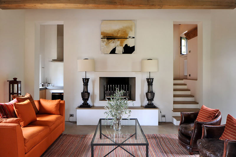 Orange white living room | Interior Design Ideas