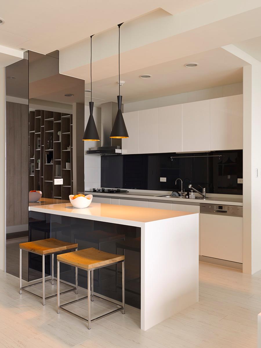 Black White Kitchen Island Interior Design Ideas
