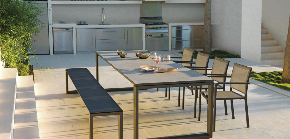 Contemporary Outdoor Dining Bench, Modern Outdoor Dining Furniture