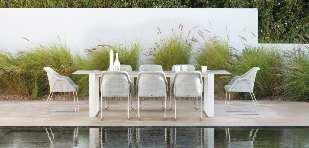 Outdoor Dining Furniture Ideas, White Patio Dining Chairs