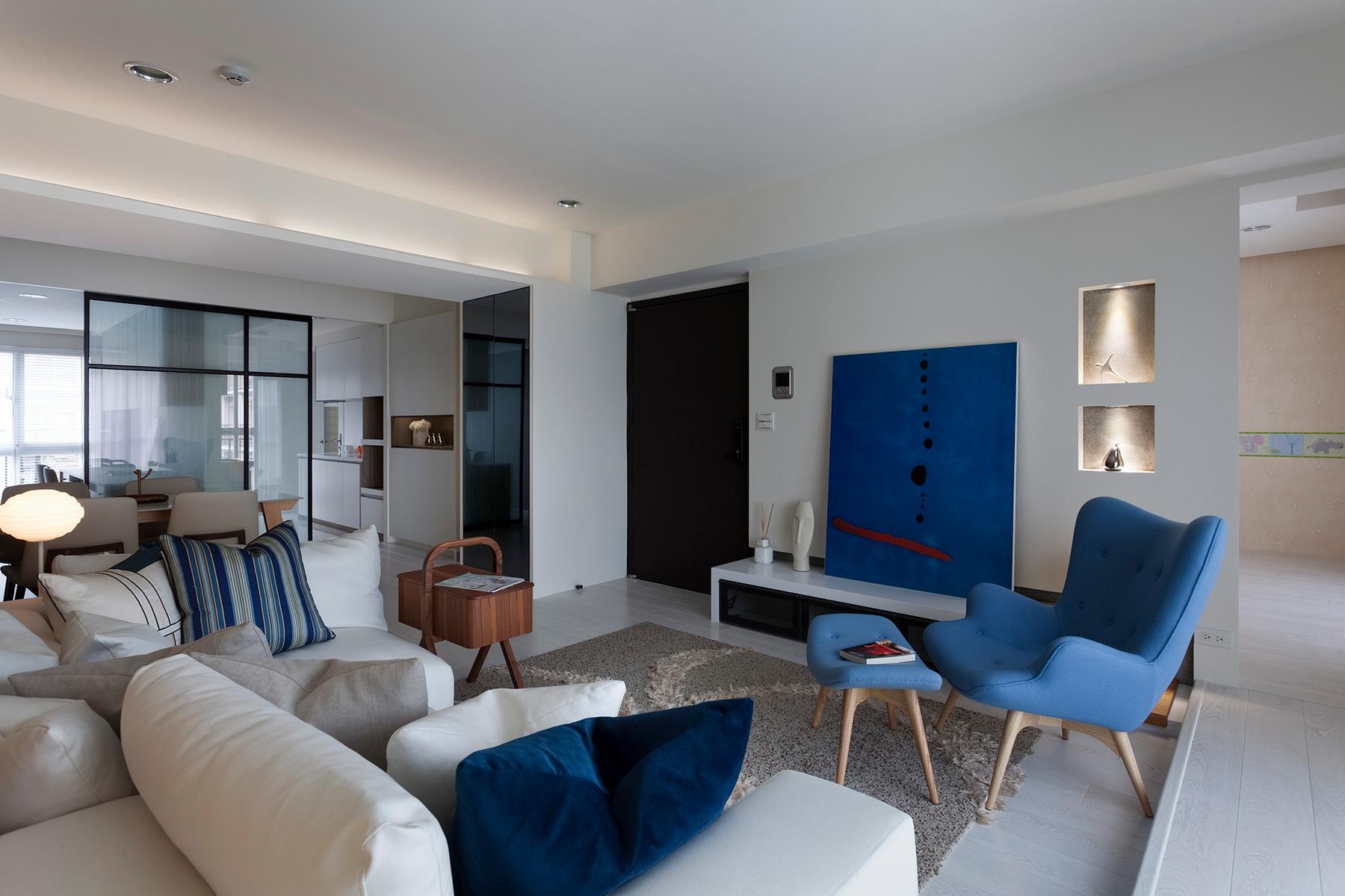 Cream blue living room | Interior Design Ideas.