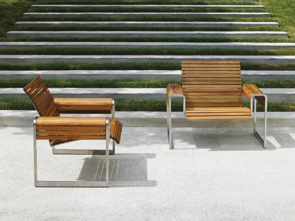 51 Modern Outdoor Chairs To Elevate, Sleek Modern Outdoor Furniture