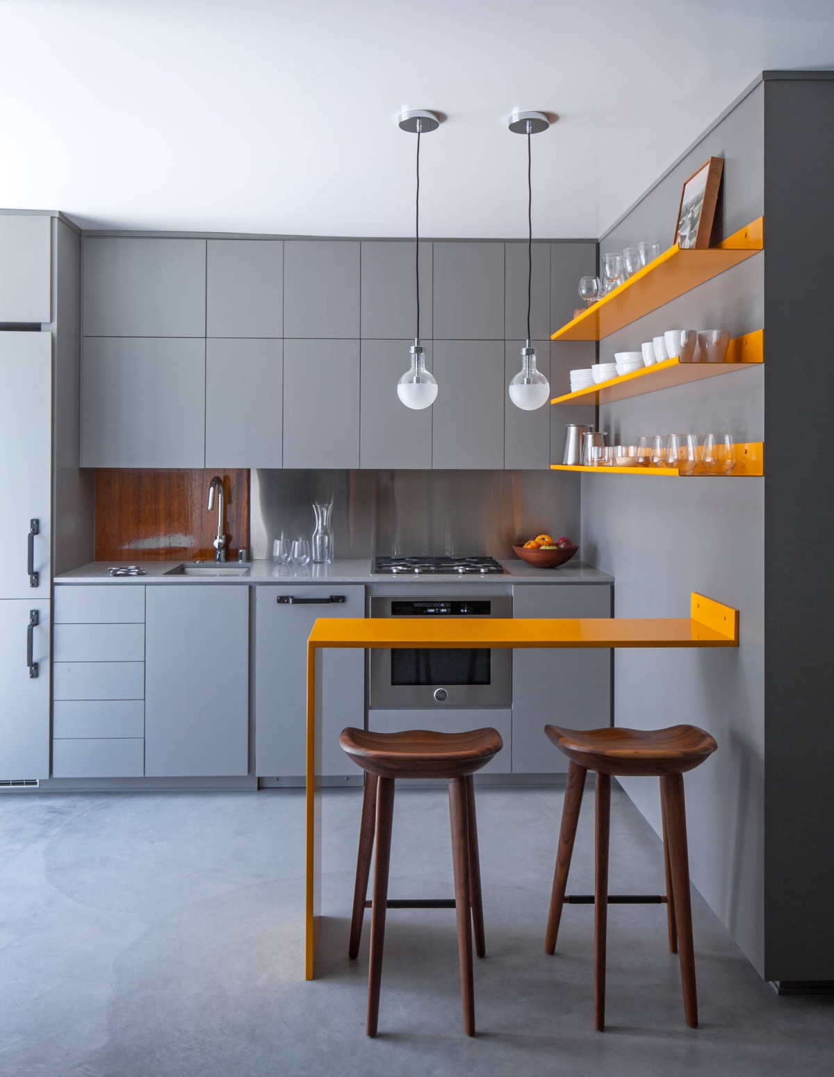 18 Splendid Small Kitchens And Ideas You Can Use From Them