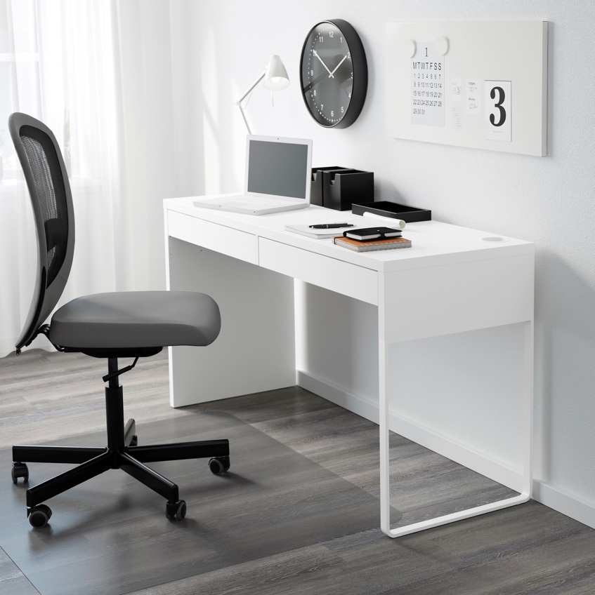 White Modern Minimalist Desk Interior, Minimal Desk Ideas