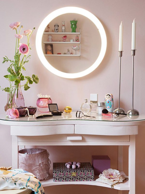 Vanity Mirrors To Update Your Bathroom, Hollywood Vanity Mirror With Lights Ikea