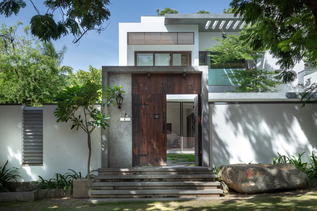 Gorgeous Modern Indian Villas With