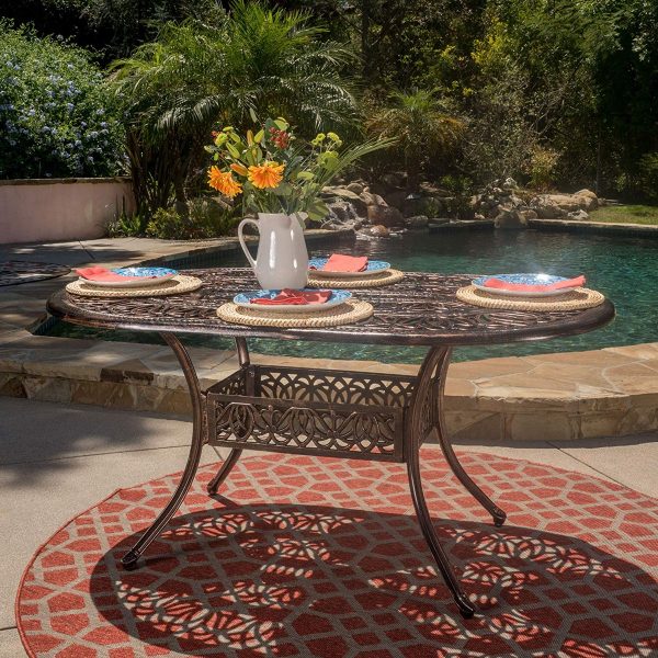 51 Outdoor Dining Tables That Will Wow, Large Round Metal Outdoor Dining Table