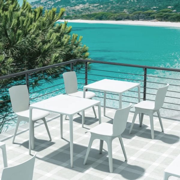 51 Outdoor Dining Tables That Will Wow, White Modern Patio Dining Chairs