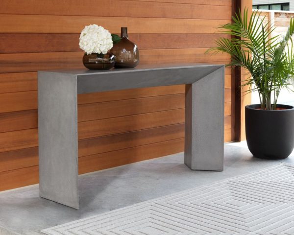51 Console Tables That Take A Creative, Outdoor Console Table Decor Ideas
