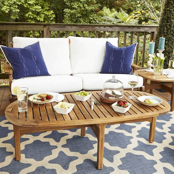 51 Outdoor Coffee Tables To Center Your Stylish Patio Arrangement