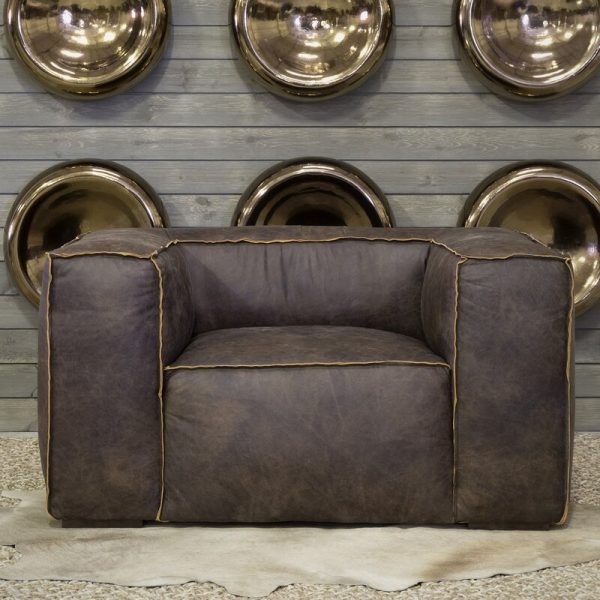 51 Oversized Chairs That Make The Case, Oversized Leather Chair And A Half