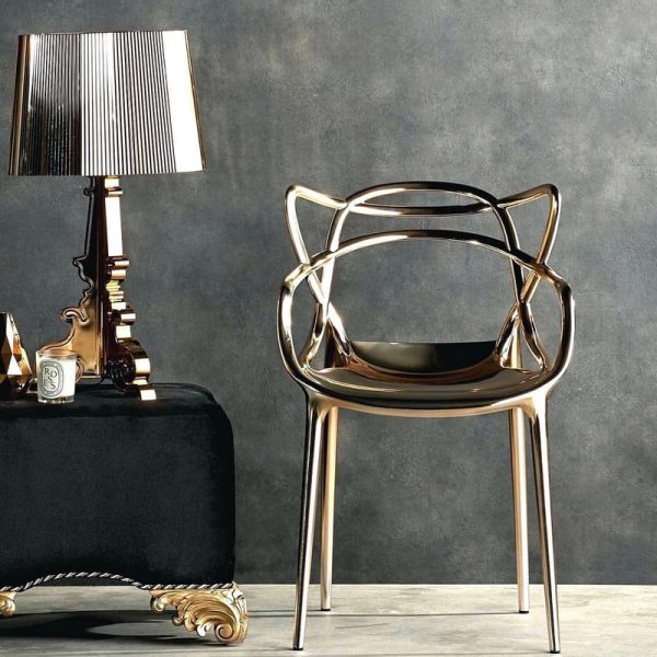 Thiết kế Armchair mang tính biểu tượng của Philippe Starck đa năng