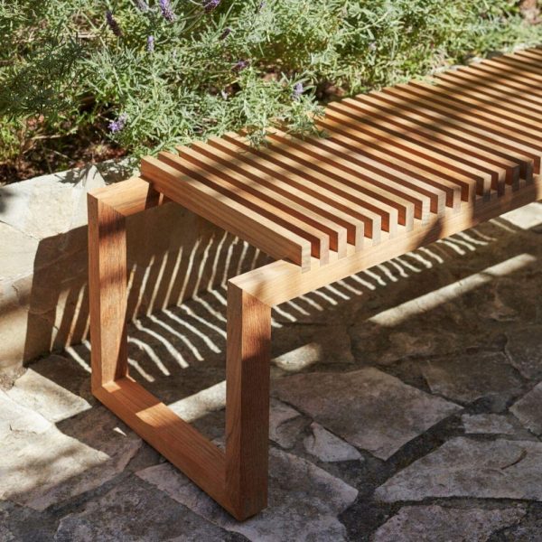 Outdoor Benches To Complete Your Garden, Wooden Bench Seats Outdoor