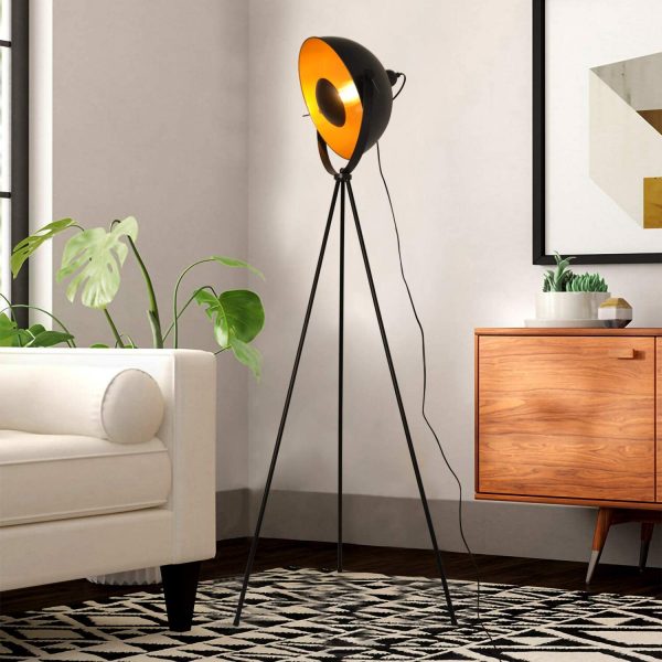 51 Tripod Floor Lamps To Make A Stylish, Chicago Tripod Floor Lamp Black And Silver