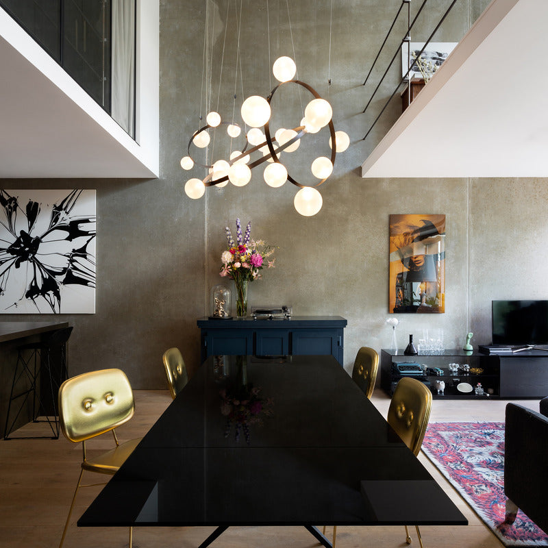 51 Circle Chandeliers That Put A Modern, Bedroom Chandelier Italian Lighting Centre Municipio Mara