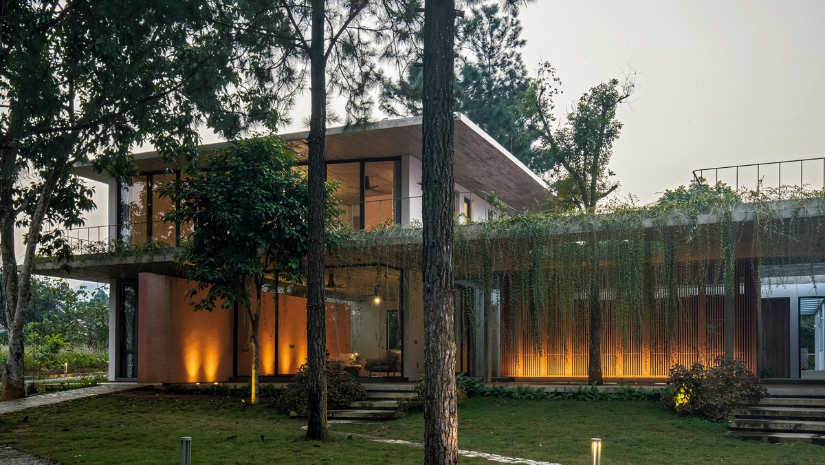 A Lush Vietnamese Villa Built To Accommodate Multiple Generations [Video]